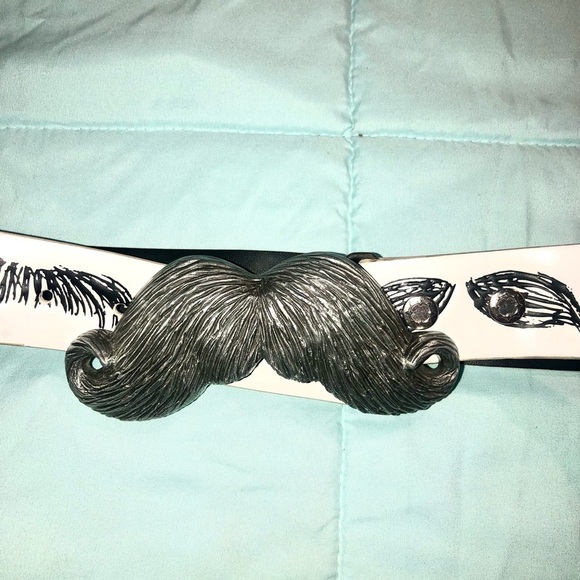 Mustache Belt and buckle Size 36 - Picture 2 of 9